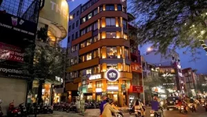 mua bán nhà hàng